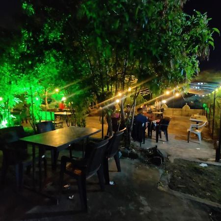 Hotel Anvisha Executive Mangvadi 外观 照片